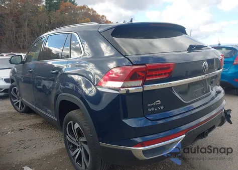 2021 Volkswagen Atlas Cross Sport 3.6L V6 Sel Premium z USA, uszkodzony, nr VIN 1V2TE2CA5MC210594